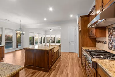 2458 Jill Cir, Spring, TX 77388 - Photo 8