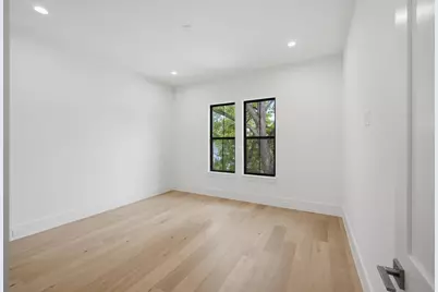212 E 24th Street, Houston, TX 77008 - Photo 28