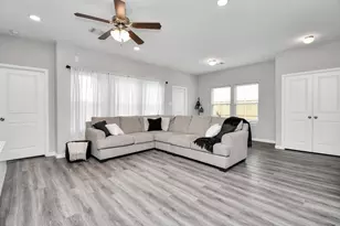 1148 Rd 5102, Cleveland, TX 77327 - Photo 16