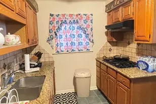 17 Manor Way, Galveston, TX 77550 - Photo 14