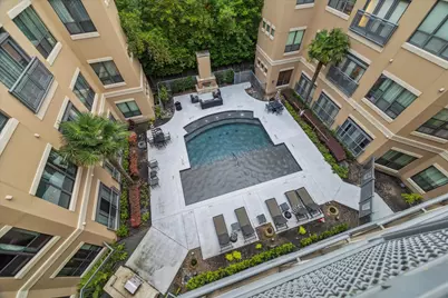 1901 Post Oak Boulevard #4304, Houston, TX 77056 - Photo 16