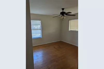 146 W Brenda Street, Houston, TX 77076 - Photo 6