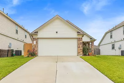 118 Bobcat Bend, Huntsville, TX 77320 - Photo 1