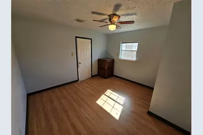 8319 Wind Veil Drive, Houston, TX 77040 - Photo 32