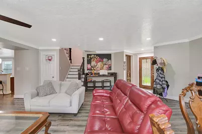 19015 Remington Bend Drive, Houston, TX 77073 - Photo 4