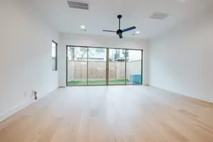 323 Malone St, Houston, TX 77007 - Photo 16