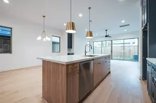 323 Malone St, Houston, TX 77007 - Photo 14