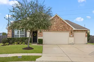 30222 Green Meadows Ln, Brookshire, TX 77423 - Photo 2
