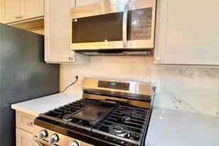 8215 Lugary Dr, Houston, TX 77074 - Photo 12