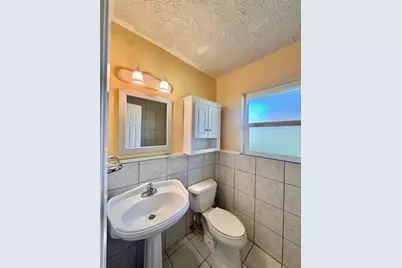 8215 Lugary Drive, Houston, TX 77074 - Photo 30