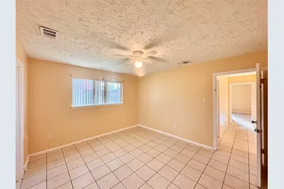 8215 Lugary Drive, Houston, TX 77074 - Photo 28