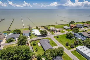 130 Bay Ridge Dr, Baytown, TX 77523 - Photo 40