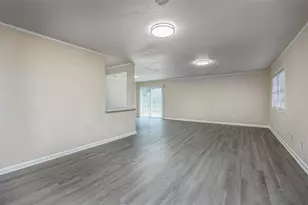 130 Bay Ridge Dr, Baytown, TX 77523 - Photo 12
