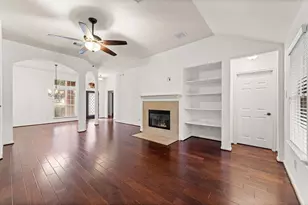 24226 Pine Canyon Falls Falls, Tomball, TX 77375 - Photo 4