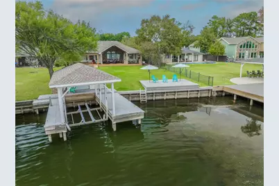 9698 E Shore Drive, Willis, TX 77318 - Photo 2