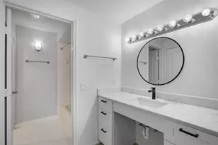 2475 Underwood St, Houston, TX 77030 - Photo 26