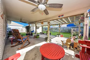 33 Clara Barton Ln, Galveston, TX 77551 - Photo 30