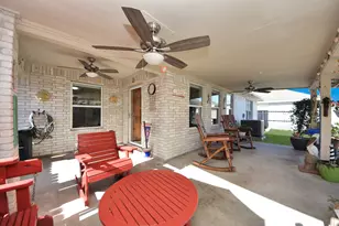33 Clara Barton Ln, Galveston, TX 77551 - Photo 30