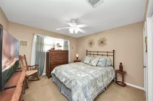 33 Clara Barton Ln, Galveston, TX 77551 - Photo 18