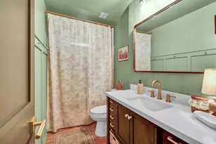 53 Bluebell Ct, Lake Jackson, TX 77566 - Photo 18