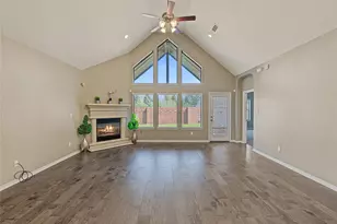 6723 Sotoria Ln, Sugar Land, TX 77479 - Photo 16