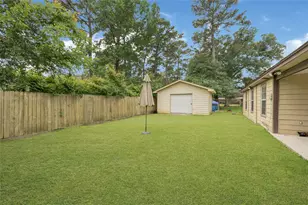 10010 Valley Park Dr, Houston, TX 77078 - Photo 20