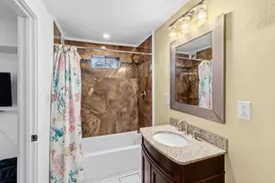 1309 Ursuline St, Galveston, TX 77550 - Photo 26