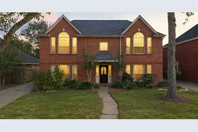 4923 Cave Run Drive, Missouri City, TX 77459 - Photo 2
