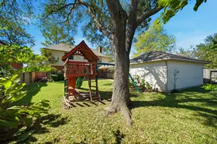 4923 Cave Run Dr, Missouri City, TX 77459 - Photo 32
