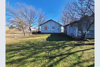 503 N Electra Street, Electra, TX 76360 - Photo 1