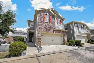 1850 Commons Hill Ln, Houston, TX 77080 - Photo 2