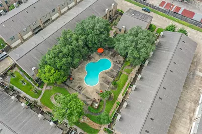 9850 Pagewood Lane #1402, Houston, TX 77042 - Photo 32