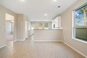 10714 Catclaw Ct, Tomball, TX 77375 - Photo 6