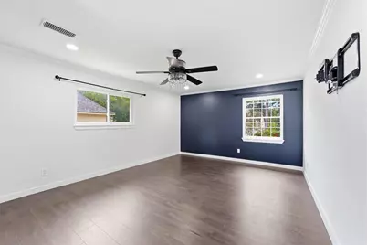 12703 Rocky Hill Drive, Houston, TX 77066 - Photo 18