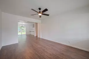 2112 Walnut Ln, Pasadena, TX 77502 - Photo 10