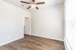 135 Pk Pl Cir, Waller, TX 77484 - Photo 12