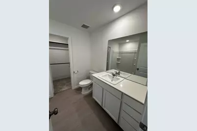 2600 Patriot Run, Bay City, TX 77414 - Photo 10