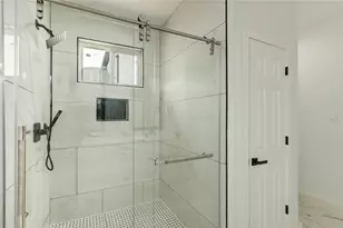 6193 Rd 5503, Cleveland, TX 77327 - Photo 16