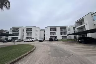 2830 S Bartell Dr, Houston, TX 77054 - Photo 10