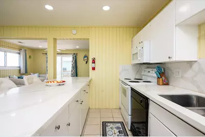 21211 Gulf Dr Drive, Galveston, TX 77554 - Photo 32