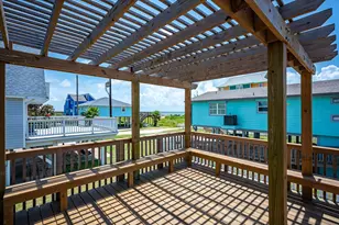 21211 Gulf Dr Dr, Galveston, TX 77554 - Photo 10