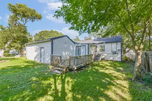 1102 W Hart Ave, Pasadena, TX 77506 - Photo 12