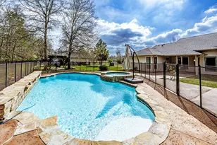 98 Heritage Oak Dr, Huntsville, TX 77320 - Photo 36