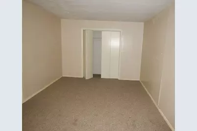 5939 Belarbor Street, Houston, TX 77033 - Photo 8