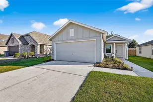 228 Laura Leigh Ln, Angleton, TX 77515 - Photo 4