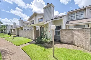 6217 Ludington Dr, Houston, TX 77035 - Photo 2