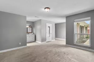11731 Flushing Meadows Dr, Houston, TX 77089 - Photo 16