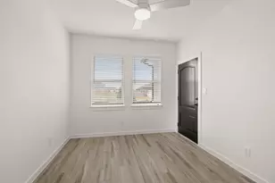 559 Day Sta Dr, Dayton, TX 77535 - Photo 4