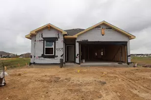 559 Day Sta Dr, Dayton, TX 77535 - Photo 2