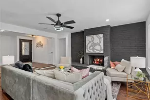 6126 Knotty Post Ln, Spring, TX 77373 - Photo 10